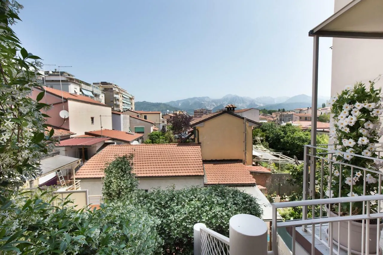 Apartamento Residenza Belmare Marina Di Carrara 0*,